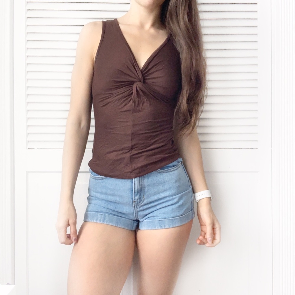 Equestrian Brown Front Twist V-Neck Tank Top NWOT